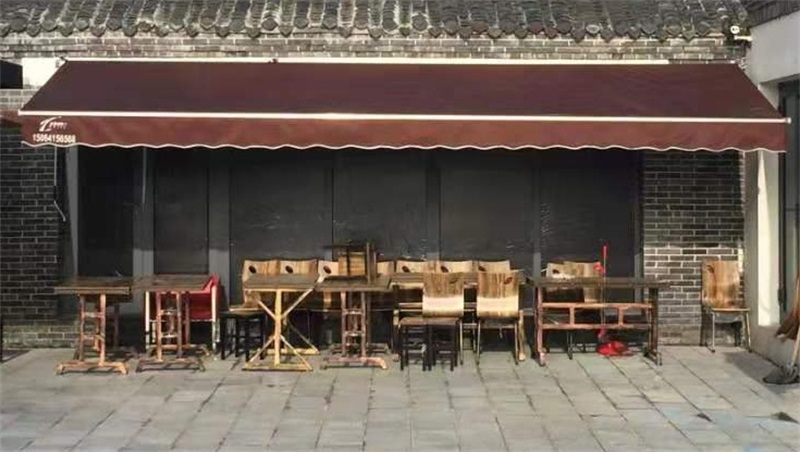 電動(dòng)、手動(dòng)伸縮篷